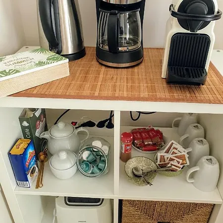 Pequeno Paraiso Frente Al Mar Playa Chica 아파트 *